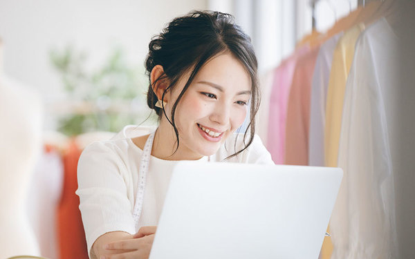 人気のアパレル業界！お仕事の内容や魅力とは？