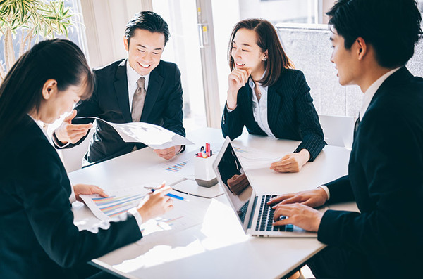 ユニークな社内制度の効果とは？事例も紹介